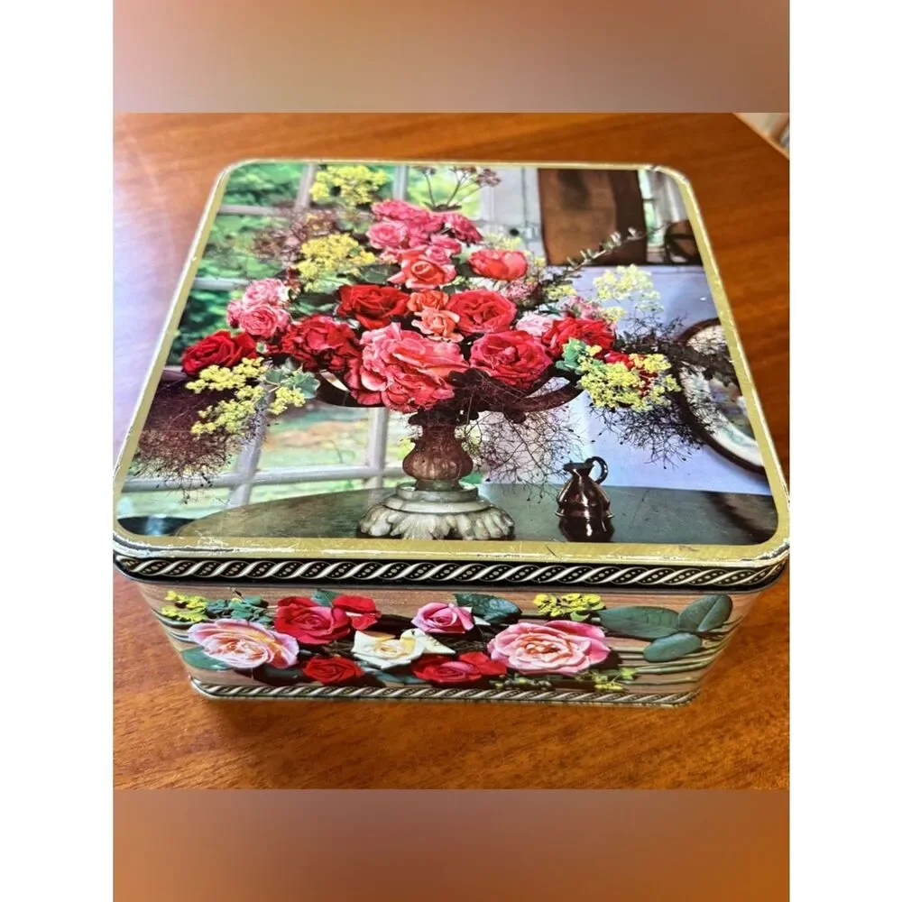 Vintage Peek Frean & Co London England Collectible Biscuit Tin Floral Red Gold